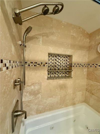 Fayetteville, New York, 13066, United States, 5 Bedrooms Bedrooms, ,3 BathroomsBathrooms,Residential,For Sale,1868500