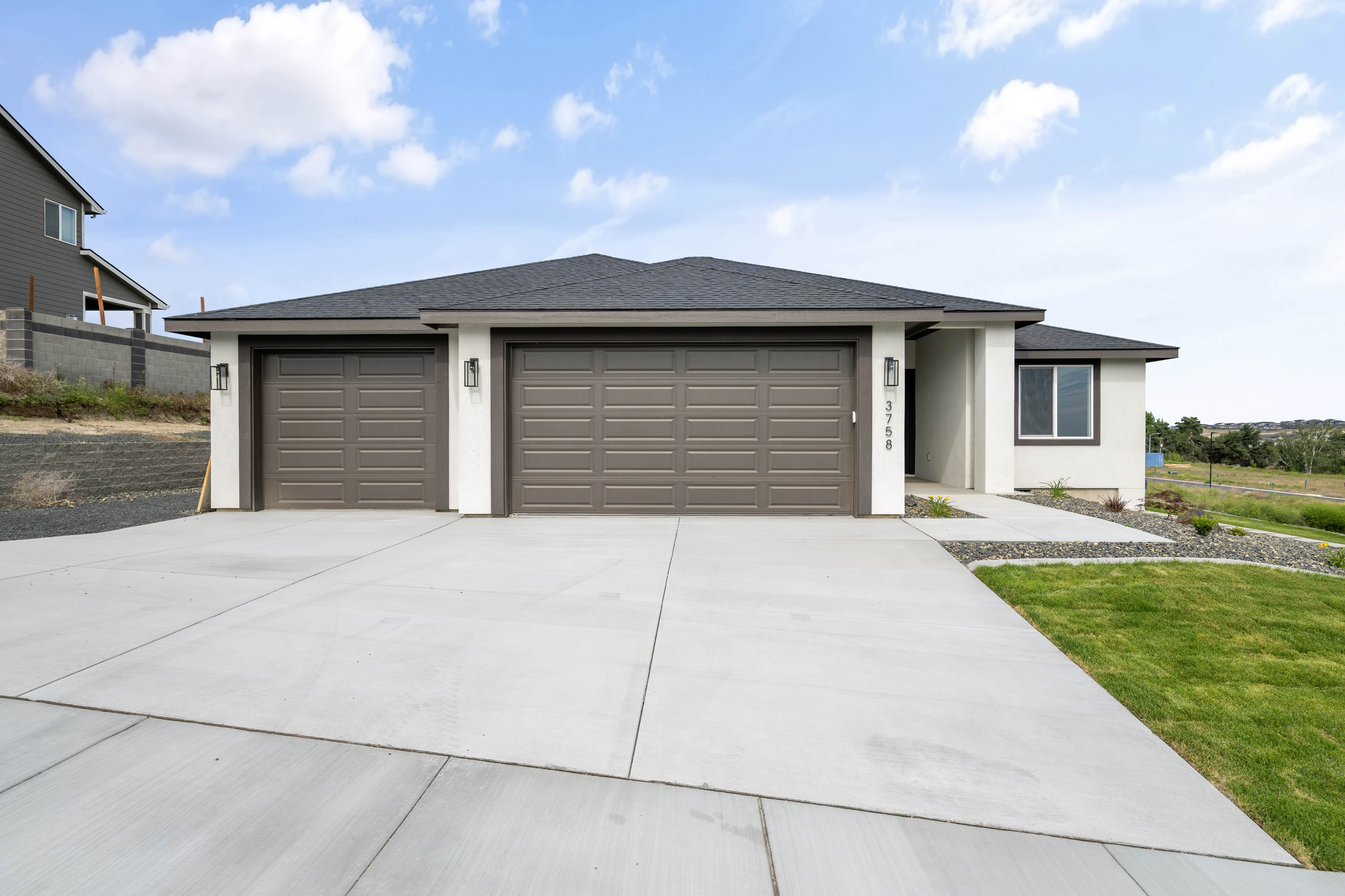  The Cedar II by Peake Homes- Lot 7 - 物件實景