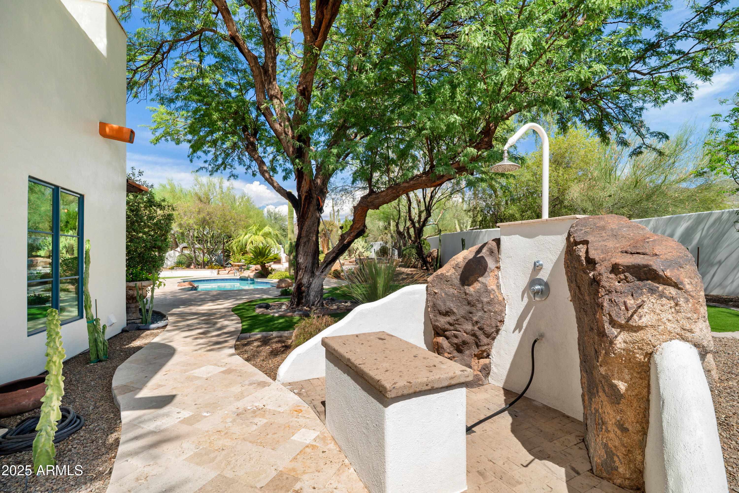 Cave Creek, Arizona, 85331, United States, 2 Bedrooms Bedrooms, ,4 BathroomsBathrooms,Residential,For Sale,1987771