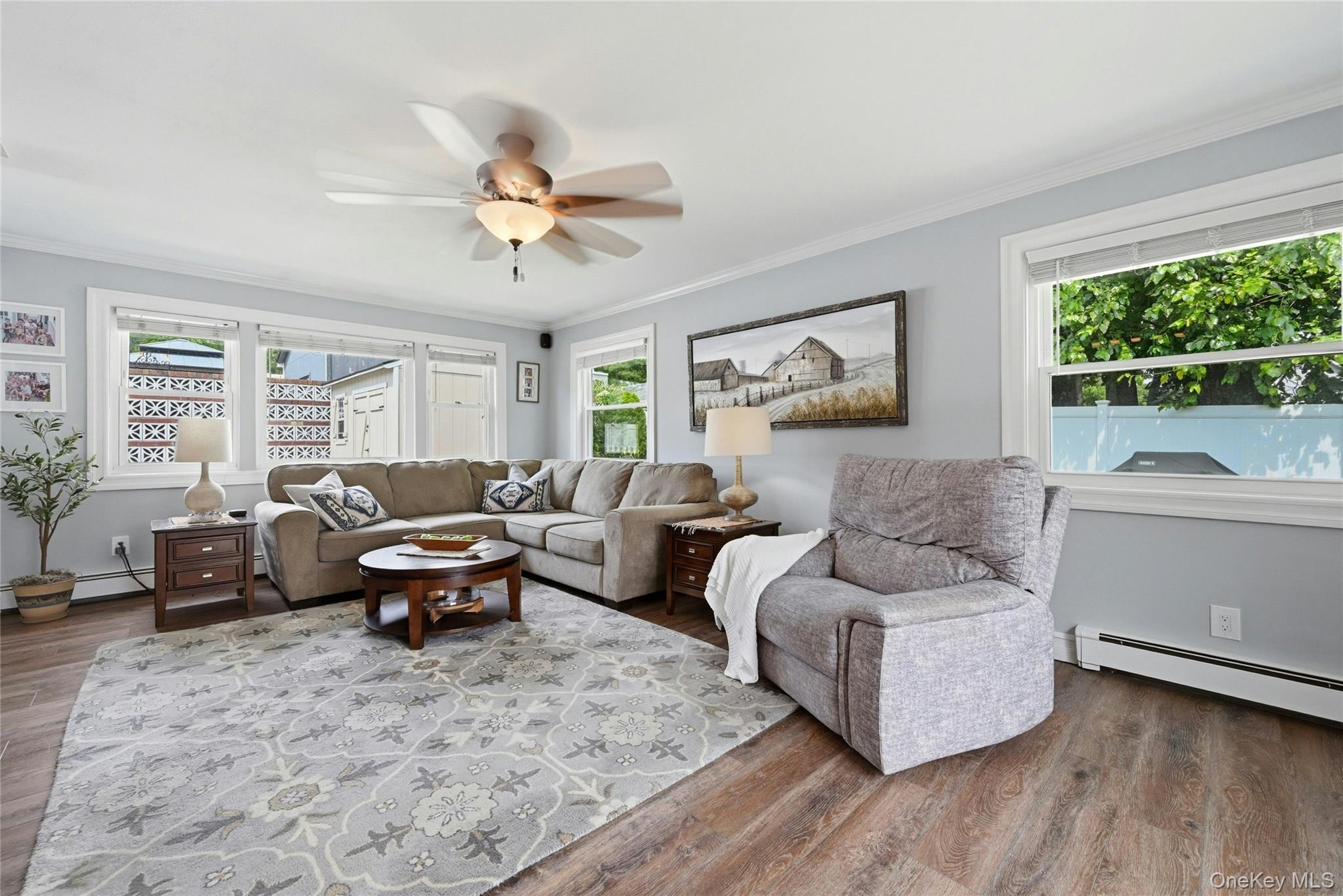  139 N Summit Avenue, Patchogue, NY, 11772 - 物件實景
