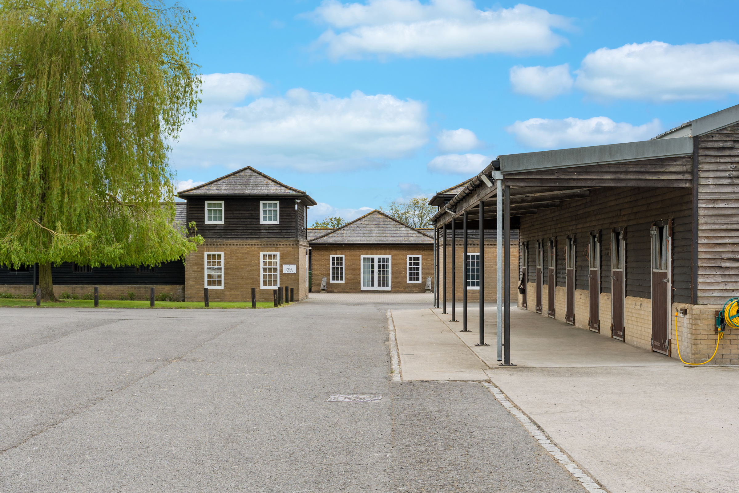  A Landmark Polo Estate in the Windsor Countryside - 物件實景