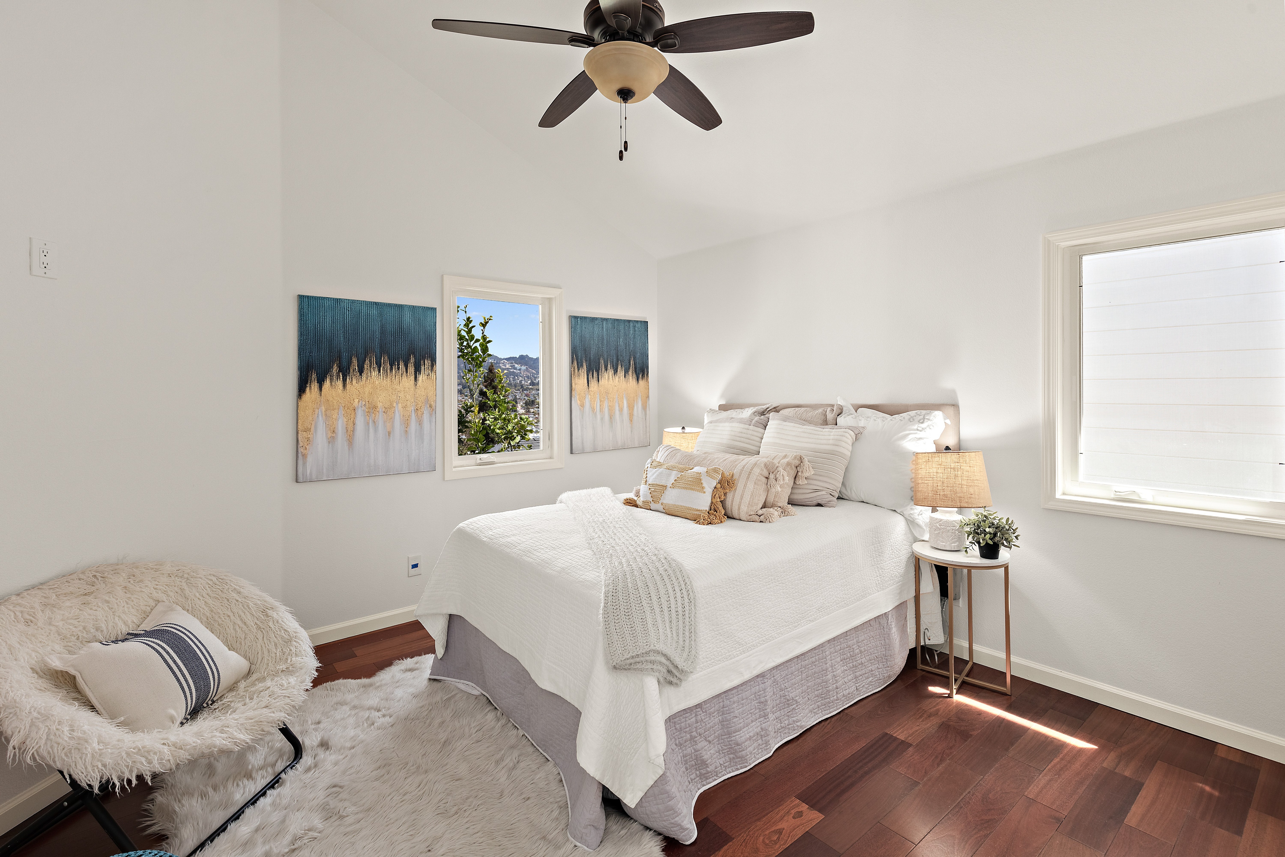  A Distinguished Albany Hills Home with Berkeley Hills Views - 物件實景