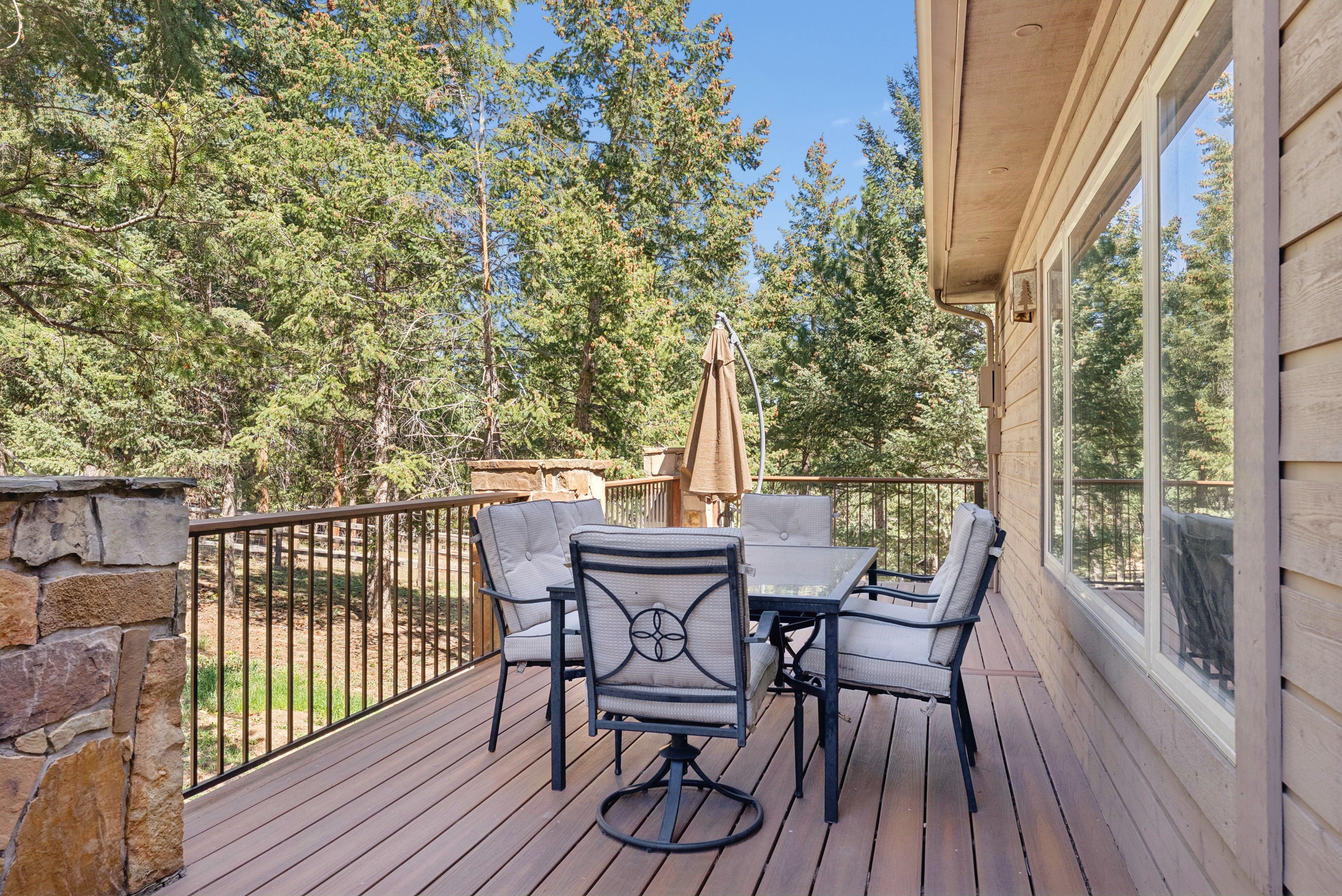  Comfort, Versatility & Evergreen Living - 物件實景