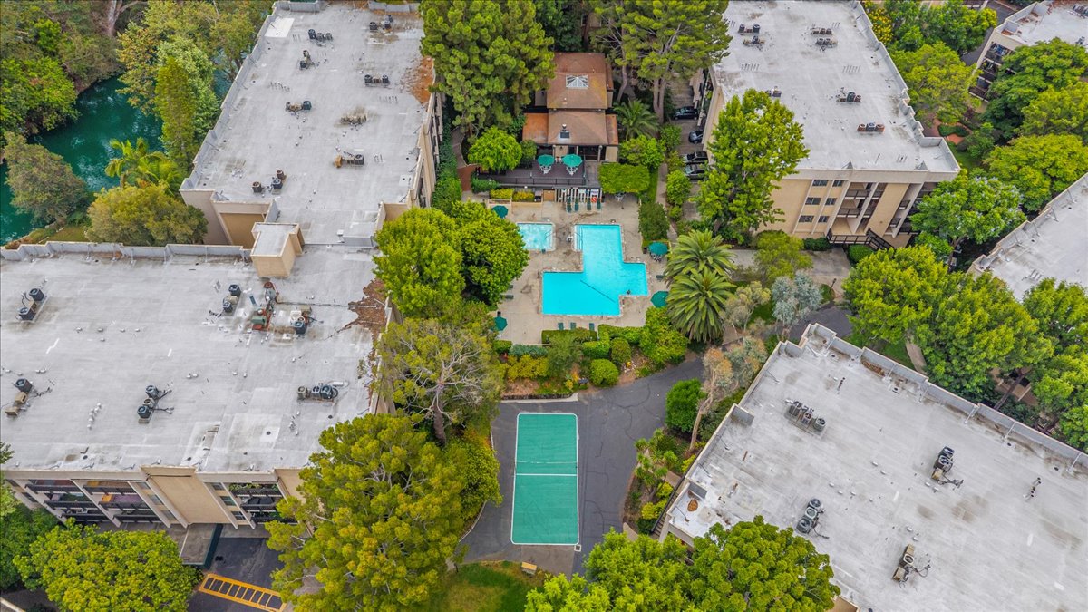 Culver City, California, 90230, United States, 1 Bedroom Bedrooms, ,1 BathroomBathrooms,Residential,For Sale,1981473