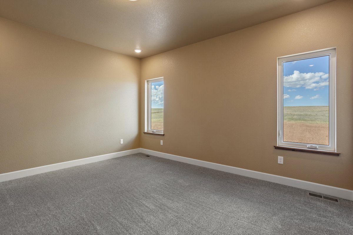 Cheyenne, Wyoming, 82009, United States, 3 Bedrooms Bedrooms, ,2 BathroomsBathrooms,Residential,For Sale,1905724