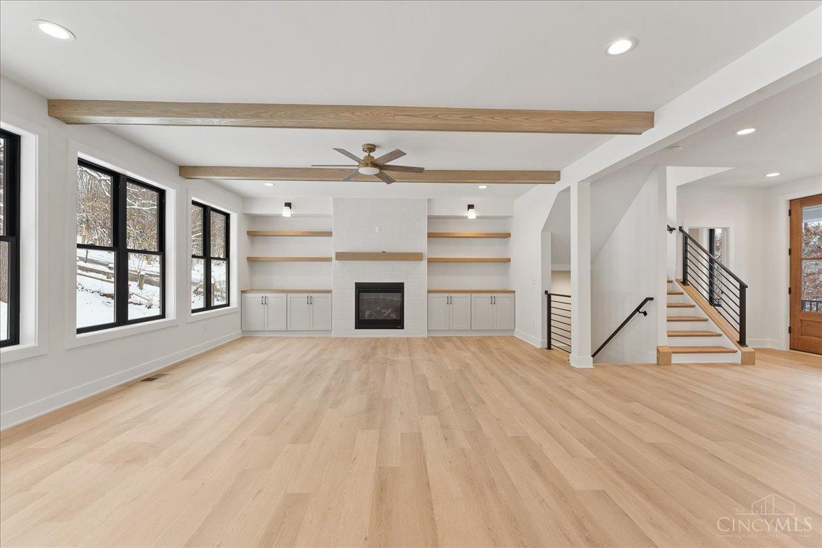 Blue Ash, Ohio, 45241, United States, 4 Bedrooms Bedrooms, ,4 BathroomsBathrooms,Residential,For Sale,2001661