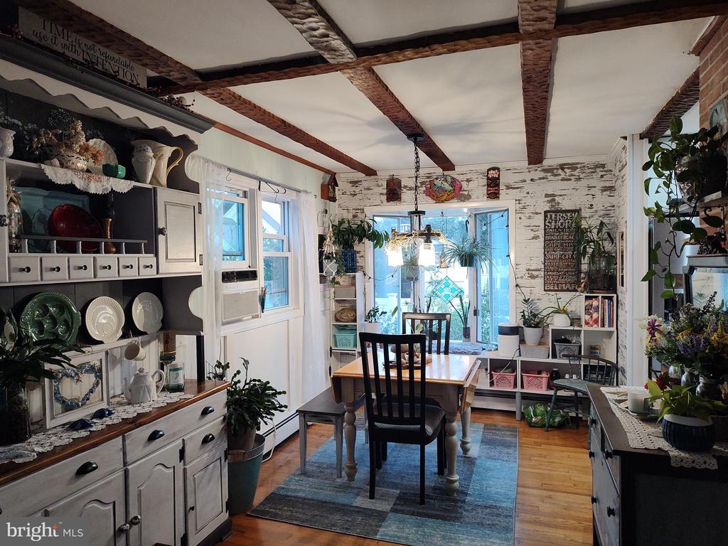 Bayville, New Jersey, 08721, United States, 4 Bedrooms Bedrooms, ,2 BathroomsBathrooms,Residential,For Sale,1837204