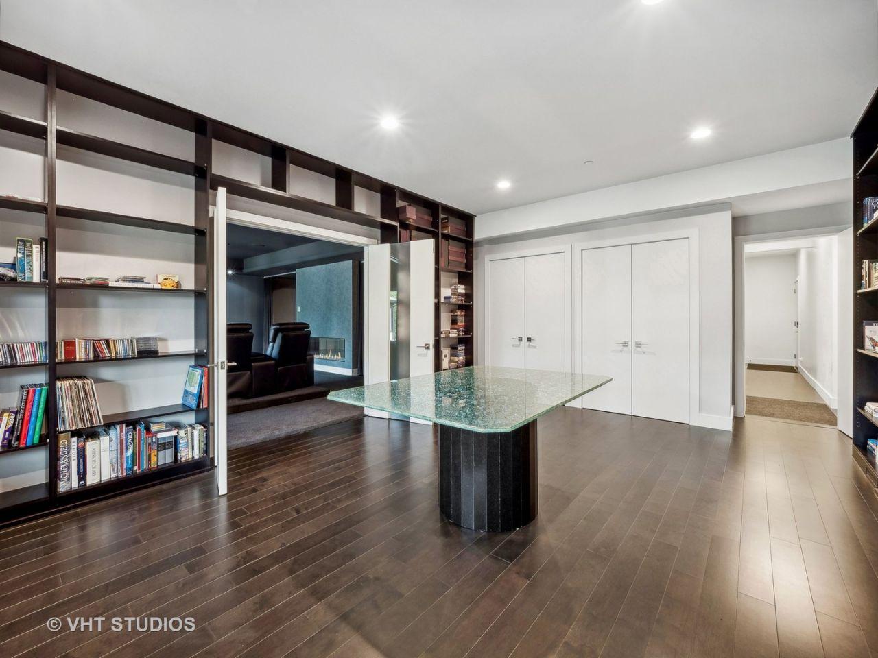 Barrington, Illinois, 60010, United States, 5 Bedrooms Bedrooms, ,5 BathroomsBathrooms,Residential,For Sale,1759208