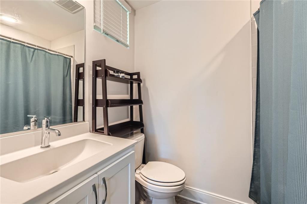 Decatur, Georgia, 30030, United States, 3 Bedrooms Bedrooms, ,5 BathroomsBathrooms,Residential,For Sale,1942093