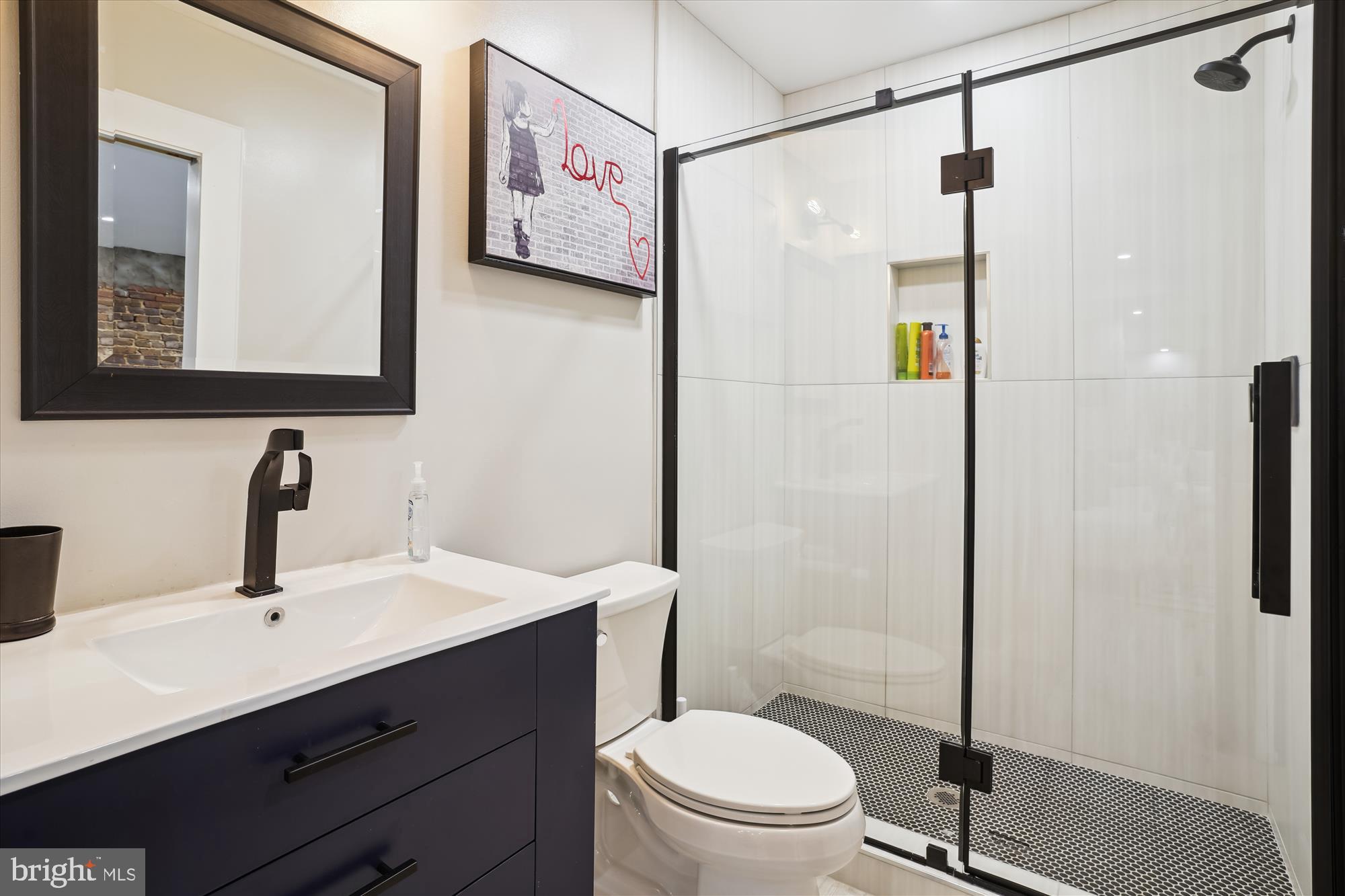 Alexandria, Virginia, 22314, United States, 3 Bedrooms Bedrooms, ,4 BathroomsBathrooms,Residential,For Sale,1936981