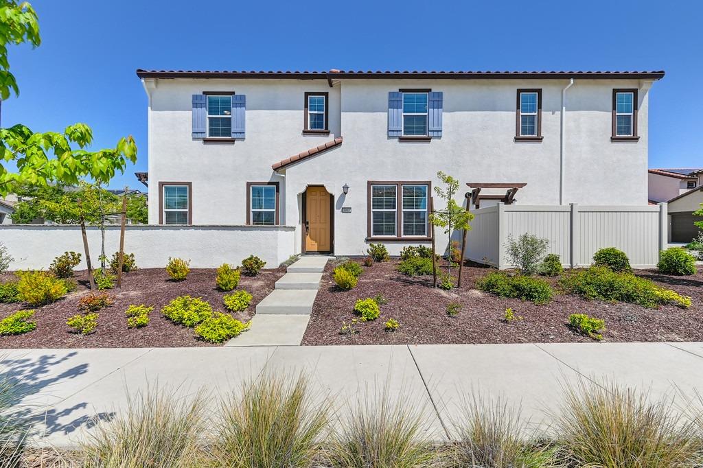 Roseville, California, 95747, United States, 3 Bedrooms Bedrooms, ,3 BathroomsBathrooms,Residential,For Sale,1795538