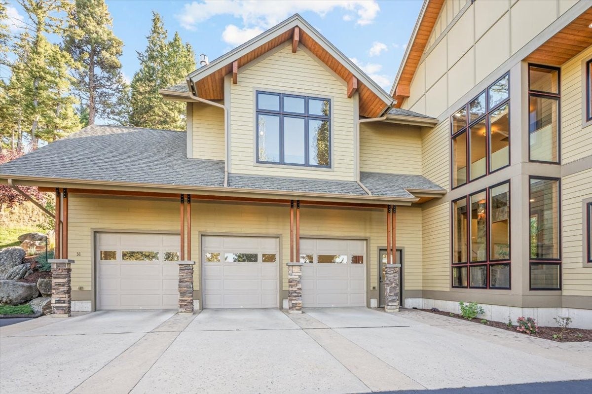 Clancy, Montana, 59634, United States, 6 Bedrooms Bedrooms, ,5 BathroomsBathrooms,Residential,For Sale,1873825