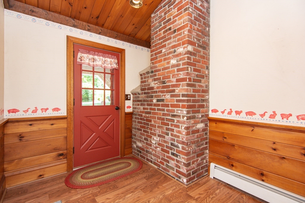 Hanson, Massachusetts, 02341, United States, 3 Bedrooms Bedrooms, ,Residential,For Sale,1920673