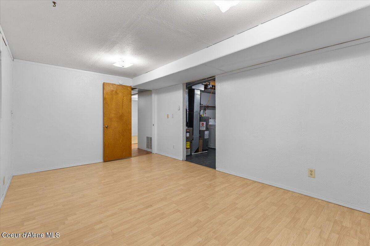 Hayden, Idaho, 83835, United States, 4 Bedrooms Bedrooms, ,Residential,For Sale,1989335