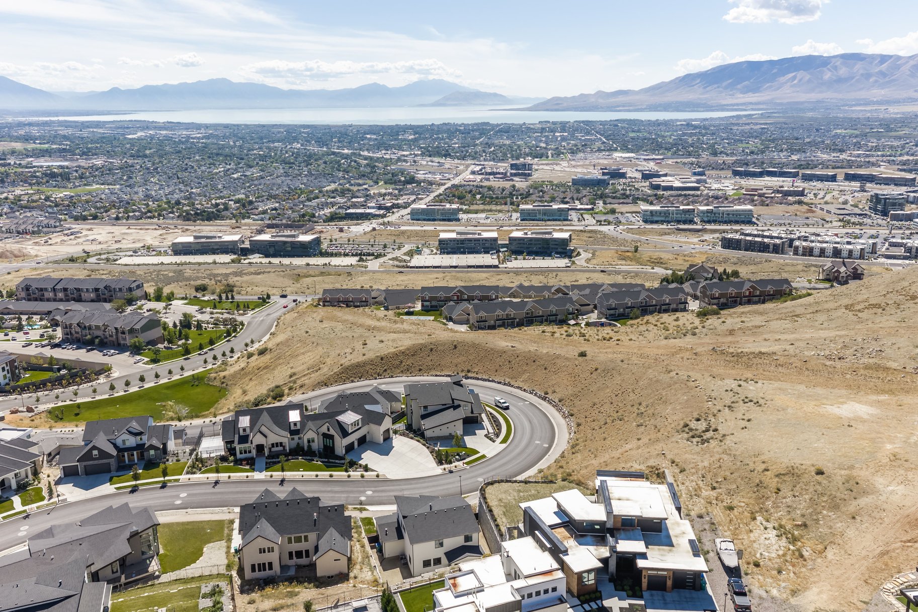  Designer Luxury with Mountain, Valley & Utah Lake Views in Lehi - 物件實景