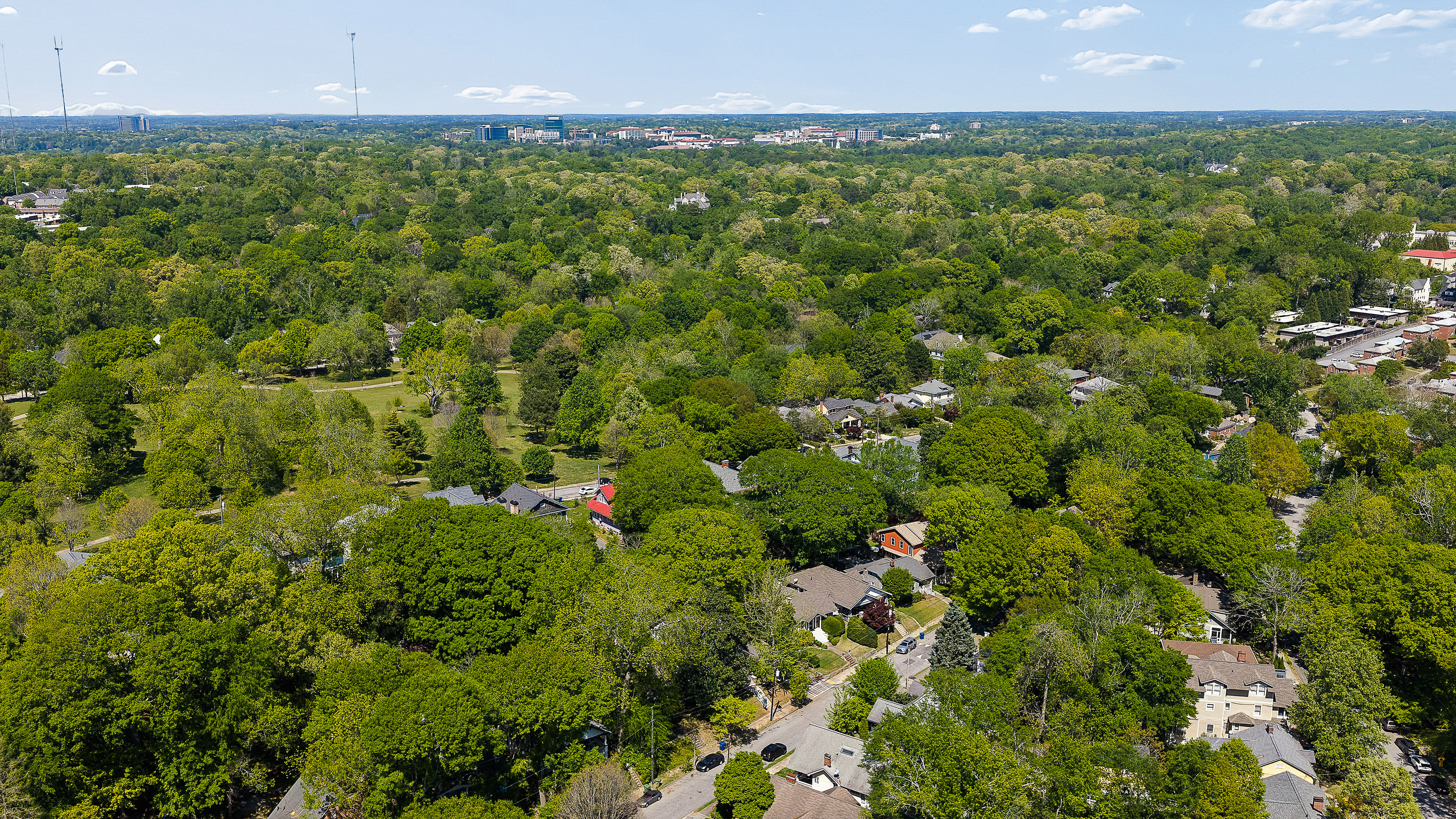  Rare Opportunity to Build Your Dream Home in Prime Candler Park - 物件實景