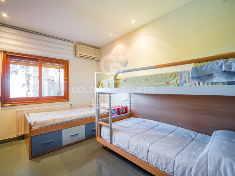 Chiva, Comunidad Valenciana, ES, 6 Bedrooms Bedrooms, ,7 BathroomsBathrooms,Residential,For Sale,1817854