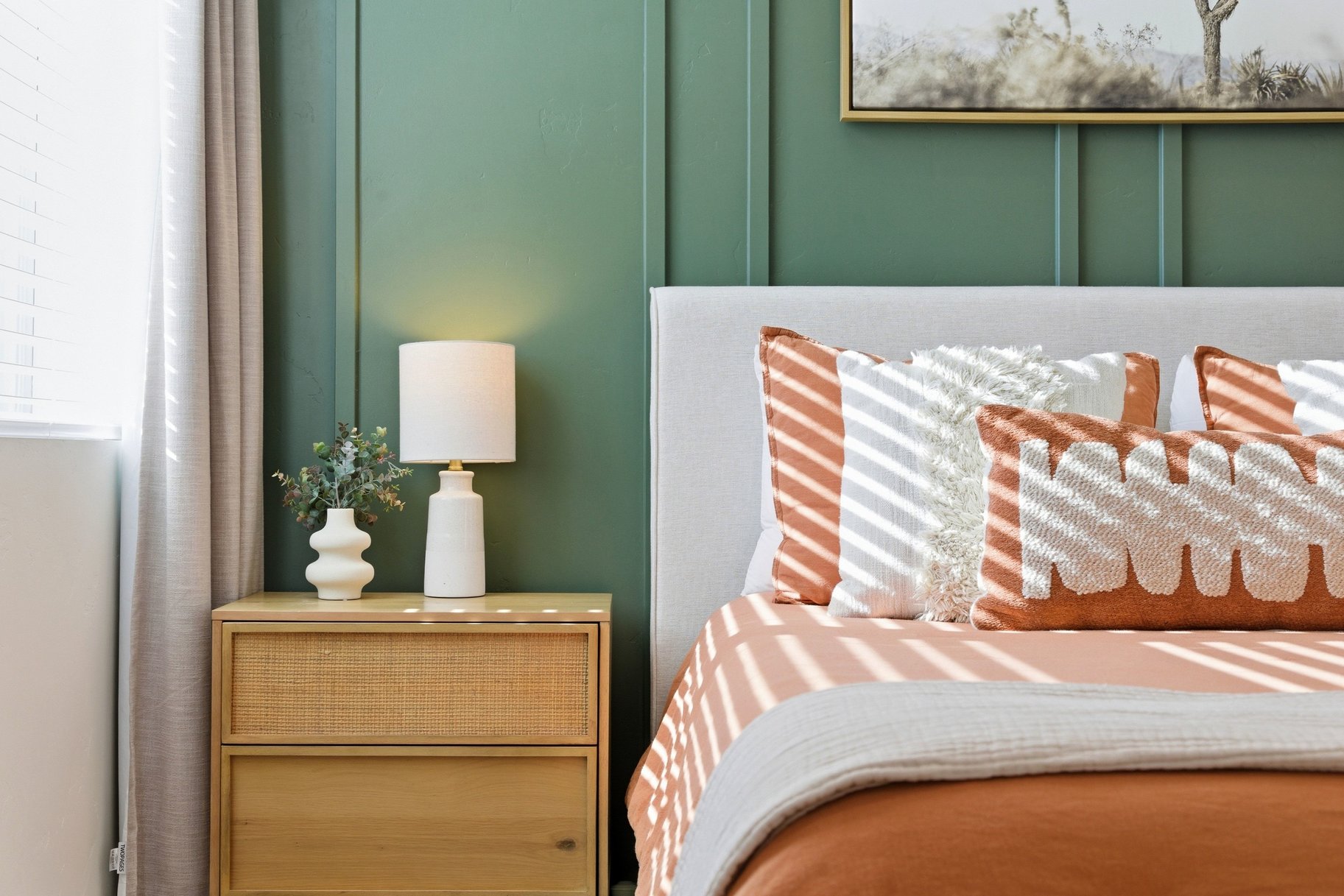  Top-Floor Desert Color Retreat With Lagoon Access & Views - 物件實景