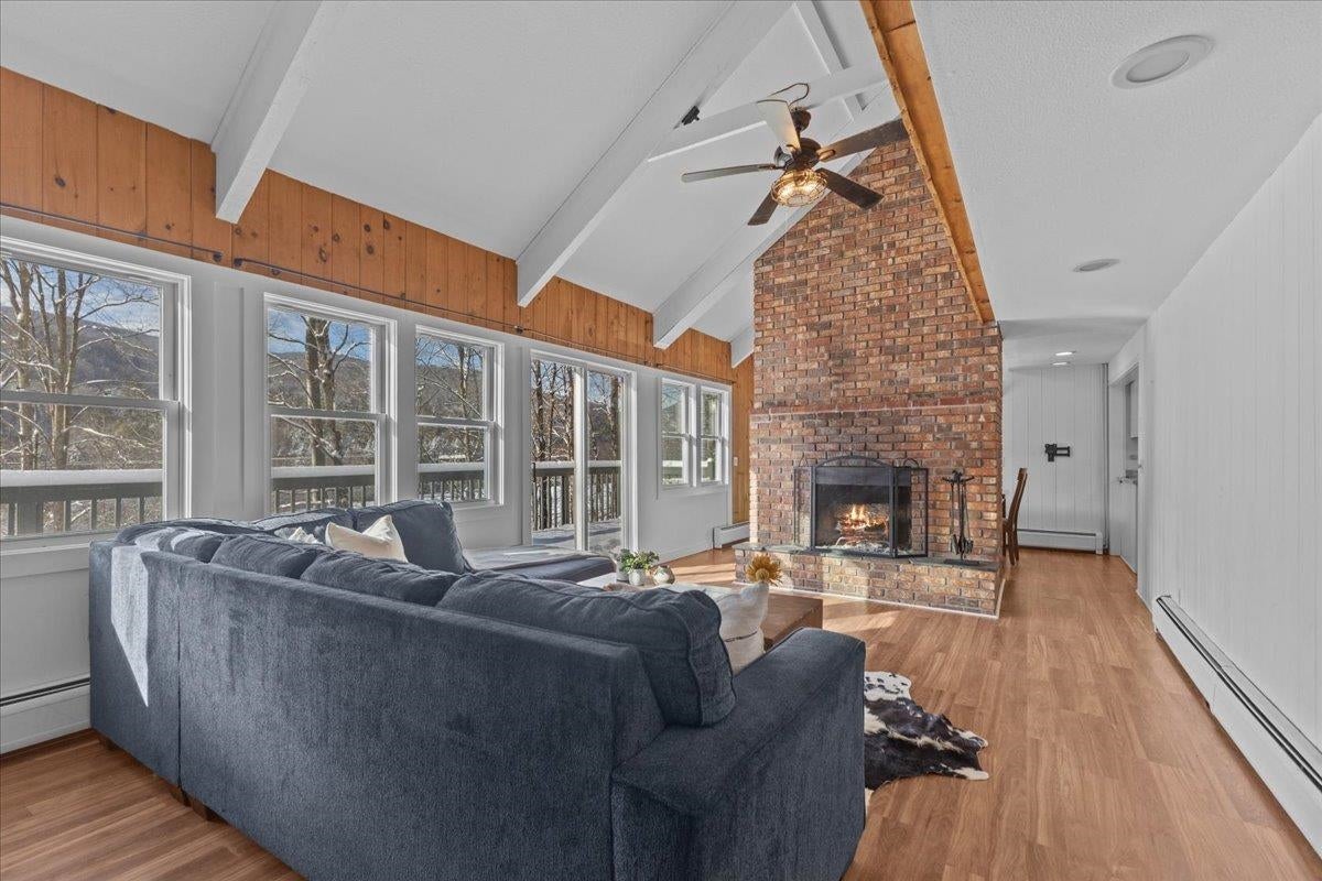 Stowe, Vermont, 05672, United States, 4 Bedrooms Bedrooms, ,2 BathroomsBathrooms,Residential,For Sale,2003261