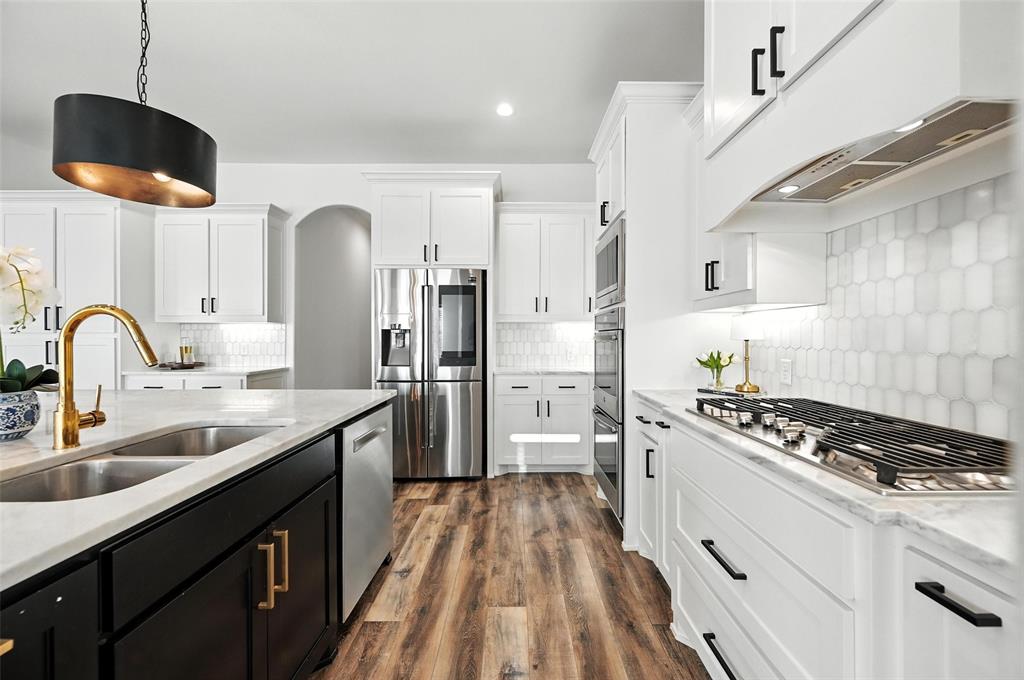 Aledo, Texas, 76008, United States, 4 Bedrooms Bedrooms, ,4 BathroomsBathrooms,Residential,For Sale,1876390