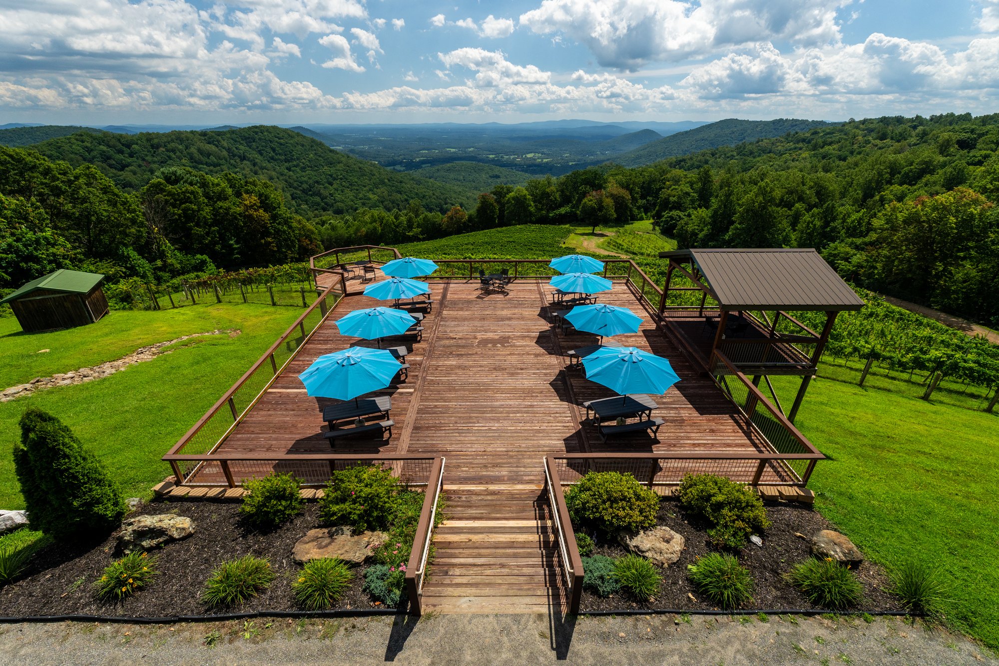  Stone Mountain Estate - 物件實景
