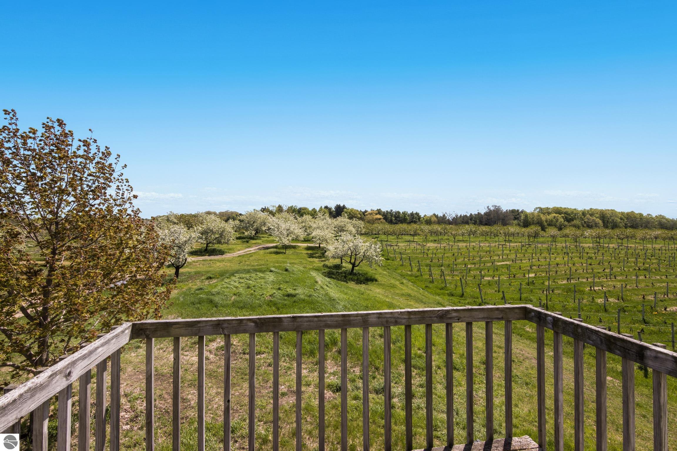 Traverse City, Michigan, 49686, United States, 4 Bedrooms Bedrooms, ,2 BathroomsBathrooms,Residential,For Sale,1914365
