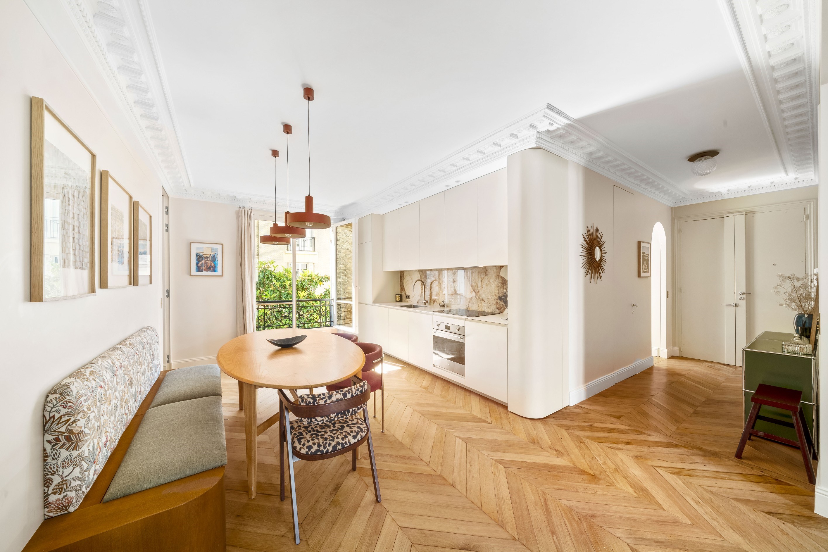  Paris 18th – Abbesses – Magnificent bright and dual-aspect four-room apartment - 物件實景