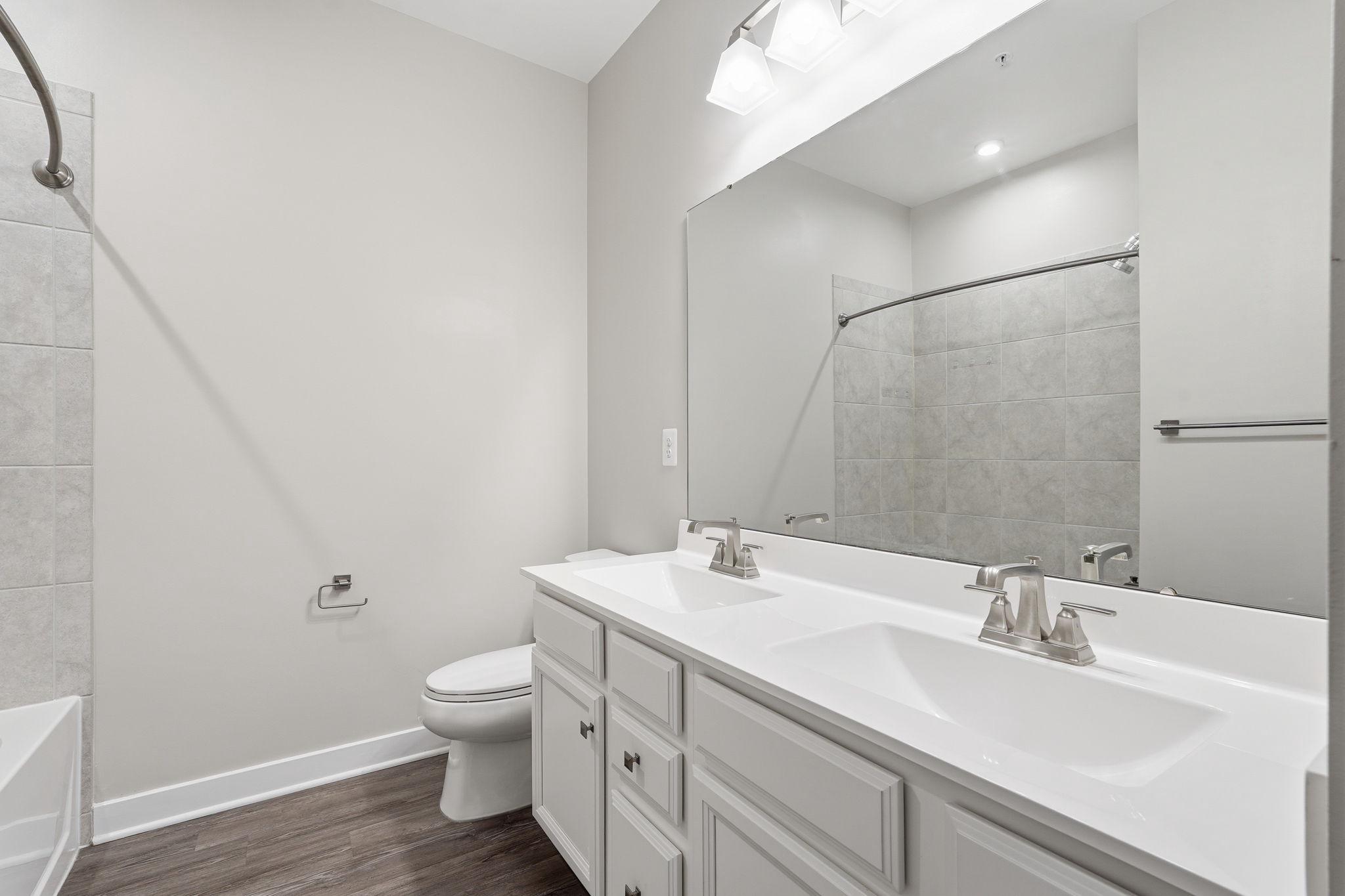  24728 Malibu Terrace, Sterling, VA, 20166 - 物件實景