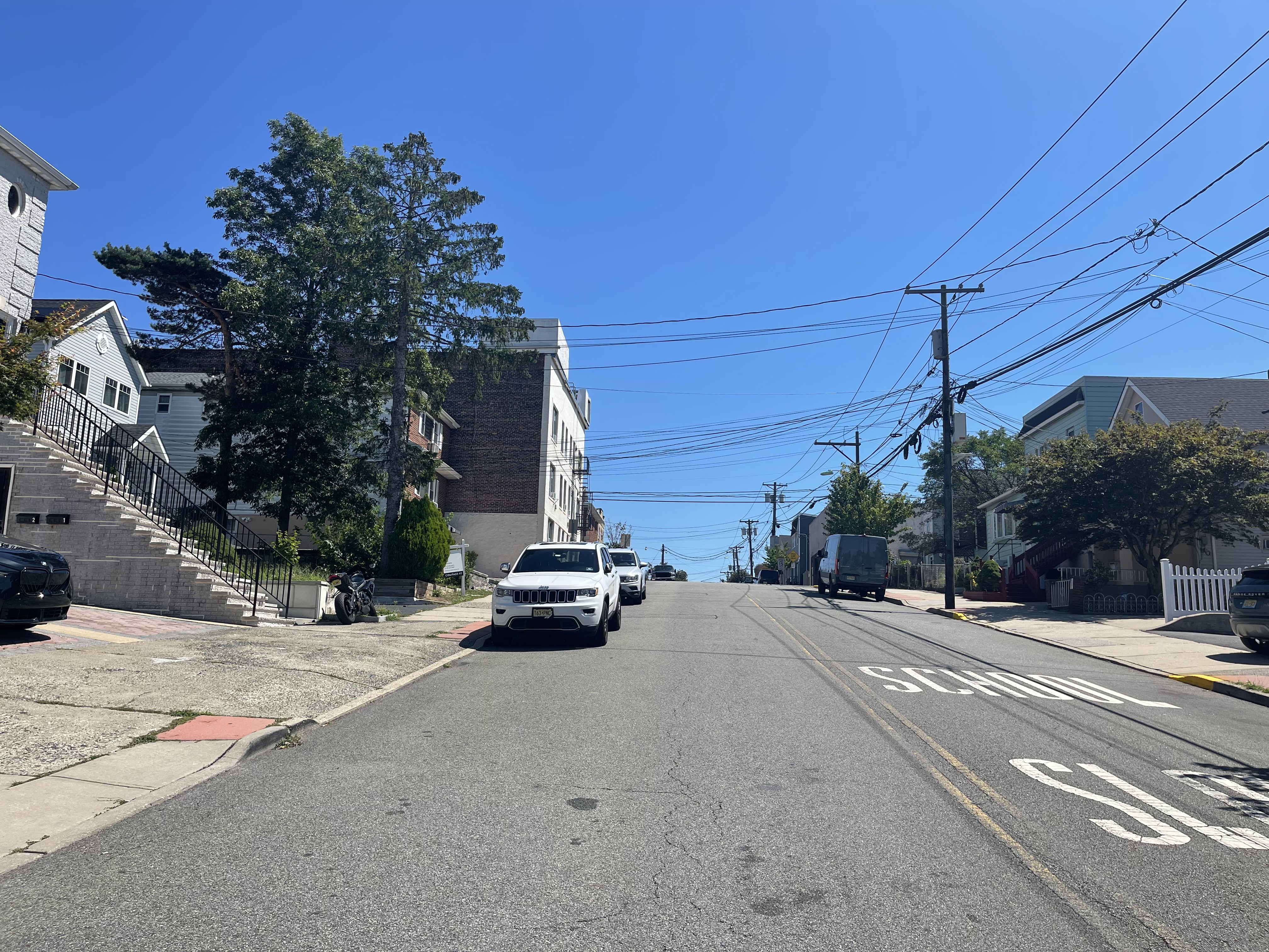 Fairview, New Jersey, 07022, United States, 3 Bedrooms Bedrooms, ,1 BathroomBathrooms,Residential,For Sale,1935345