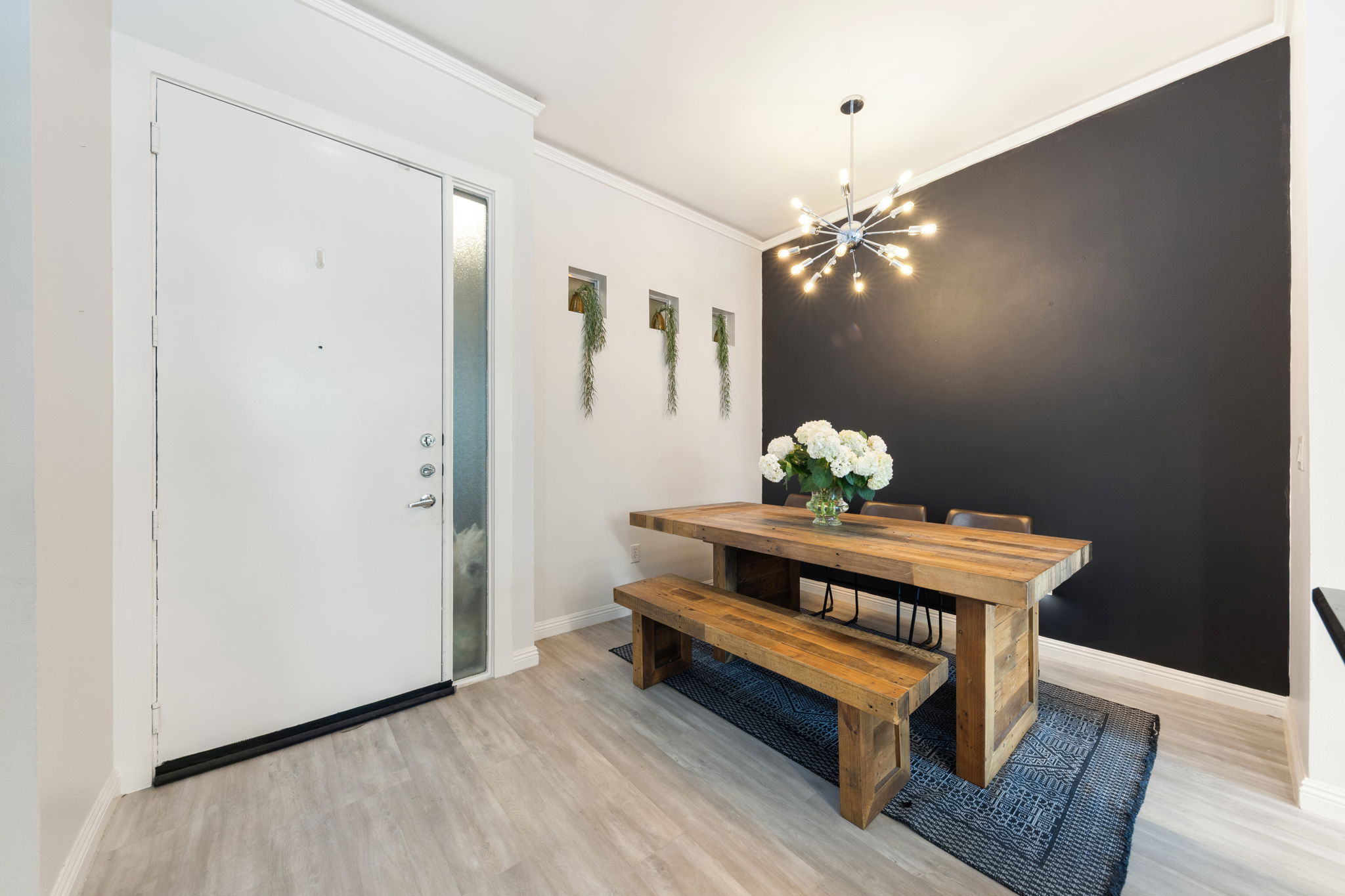  Stunning Updated 1BR/1.5BA Condo — Move-In Ready in the Heart of Uptown - 物件實景