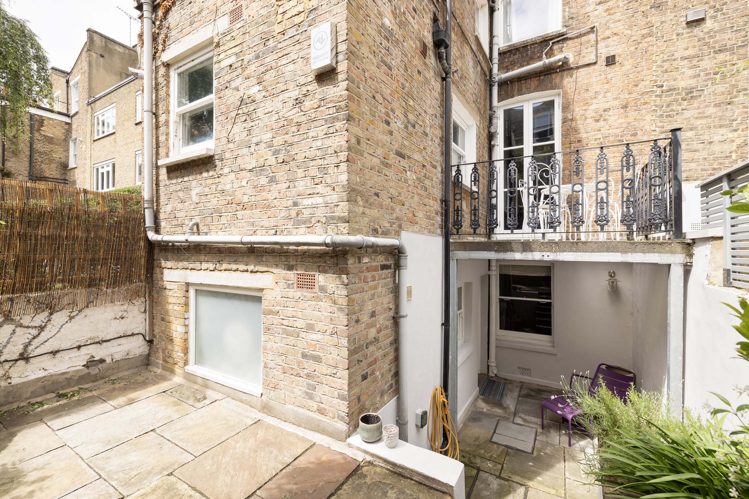  A Beautifully Designed Garden Duplex Moments from Golborne Road - 物件實景