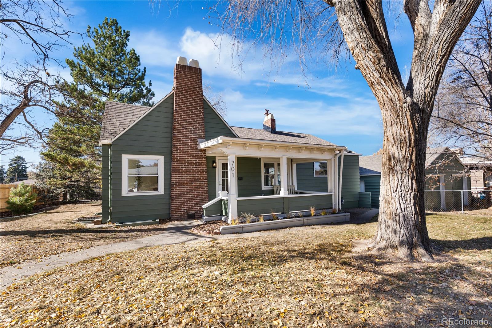 Englewood, Colorado, 80110, United States, 4 Bedrooms Bedrooms, ,2 BathroomsBathrooms,Residential,For Sale,1993019
