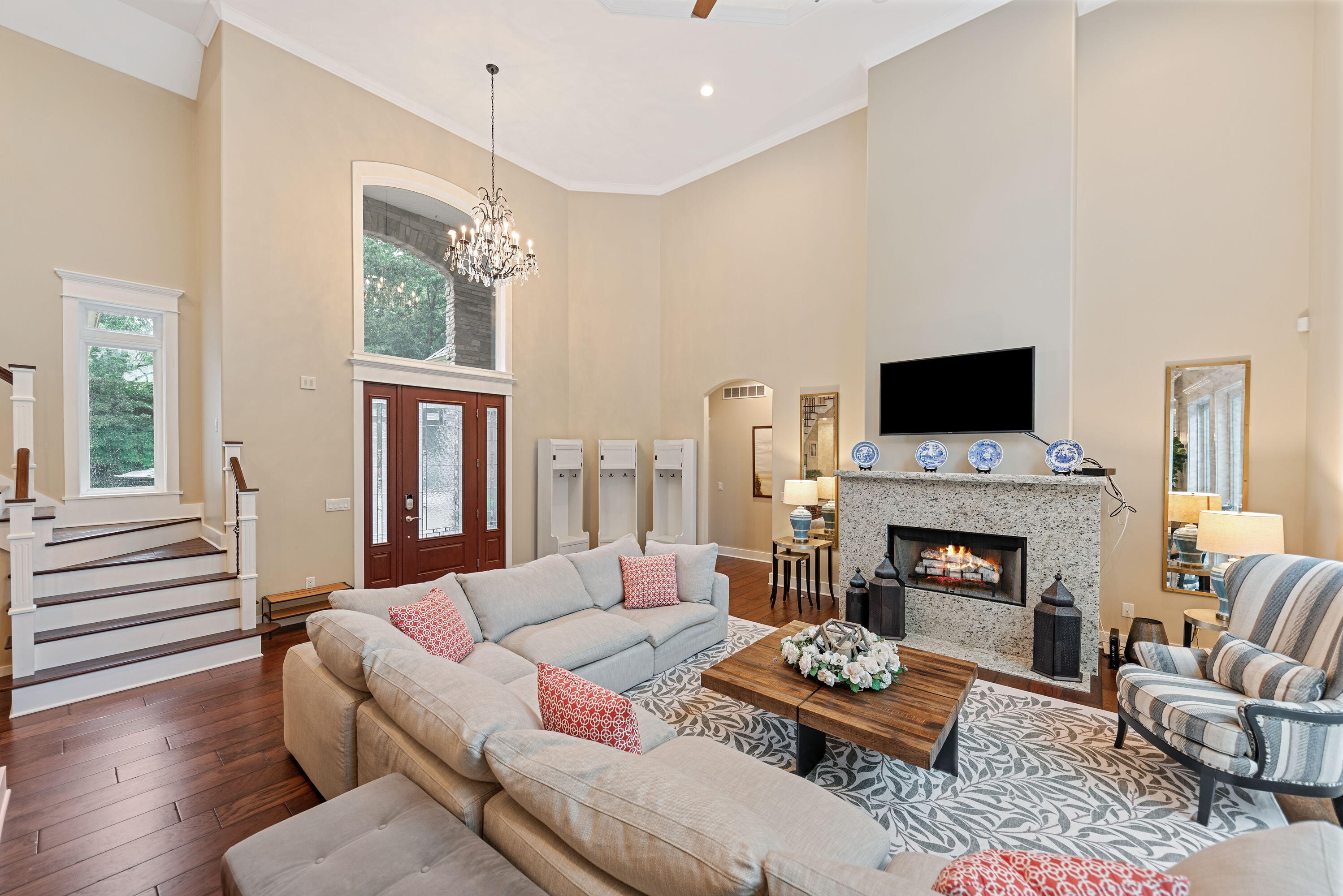 New Buffalo, Michigan, 49117, United States, 5 Bedrooms Bedrooms, ,4 BathroomsBathrooms,Residential,For Sale,1940411