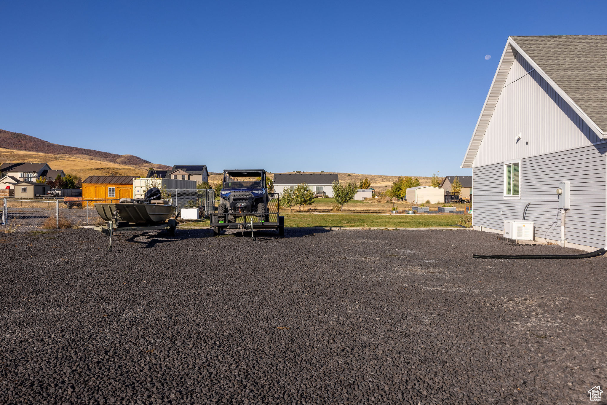 Petersboro, Utah, 84325, United States, 5 Bedrooms Bedrooms, ,2 BathroomsBathrooms,Residential,For Sale,1977679