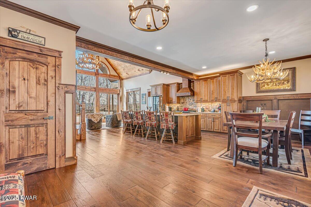 Lake Ariel, Pennsylvania, 18436, United States, 6 Bedrooms Bedrooms, ,4 BathroomsBathrooms,Residential,For Sale,2005698