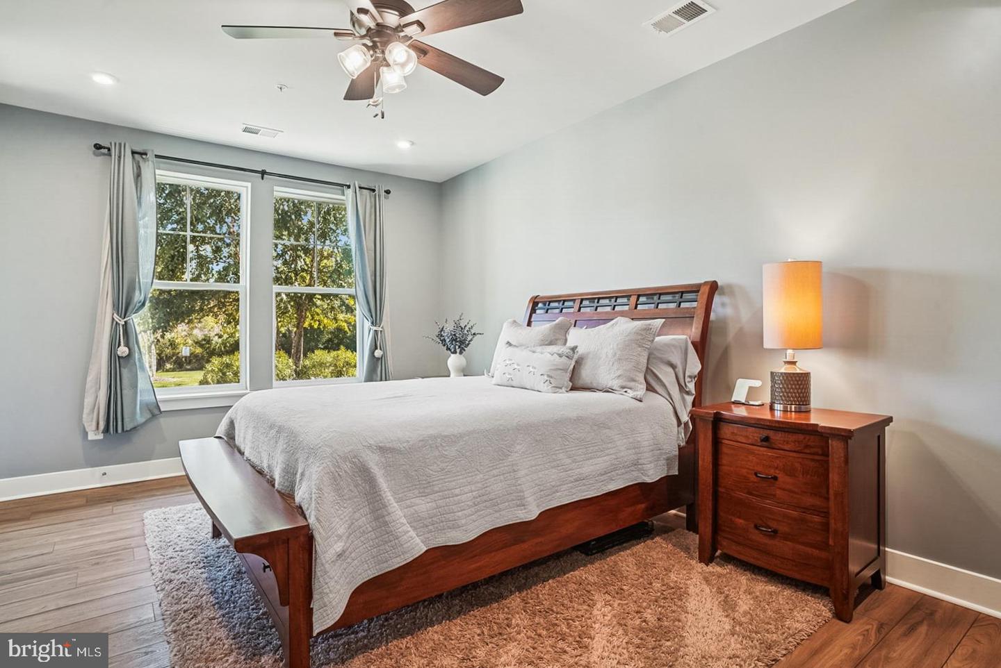 Chester, Maryland, 21619, United States, 2 Bedrooms Bedrooms, ,3 BathroomsBathrooms,Residential,For Sale,1968949