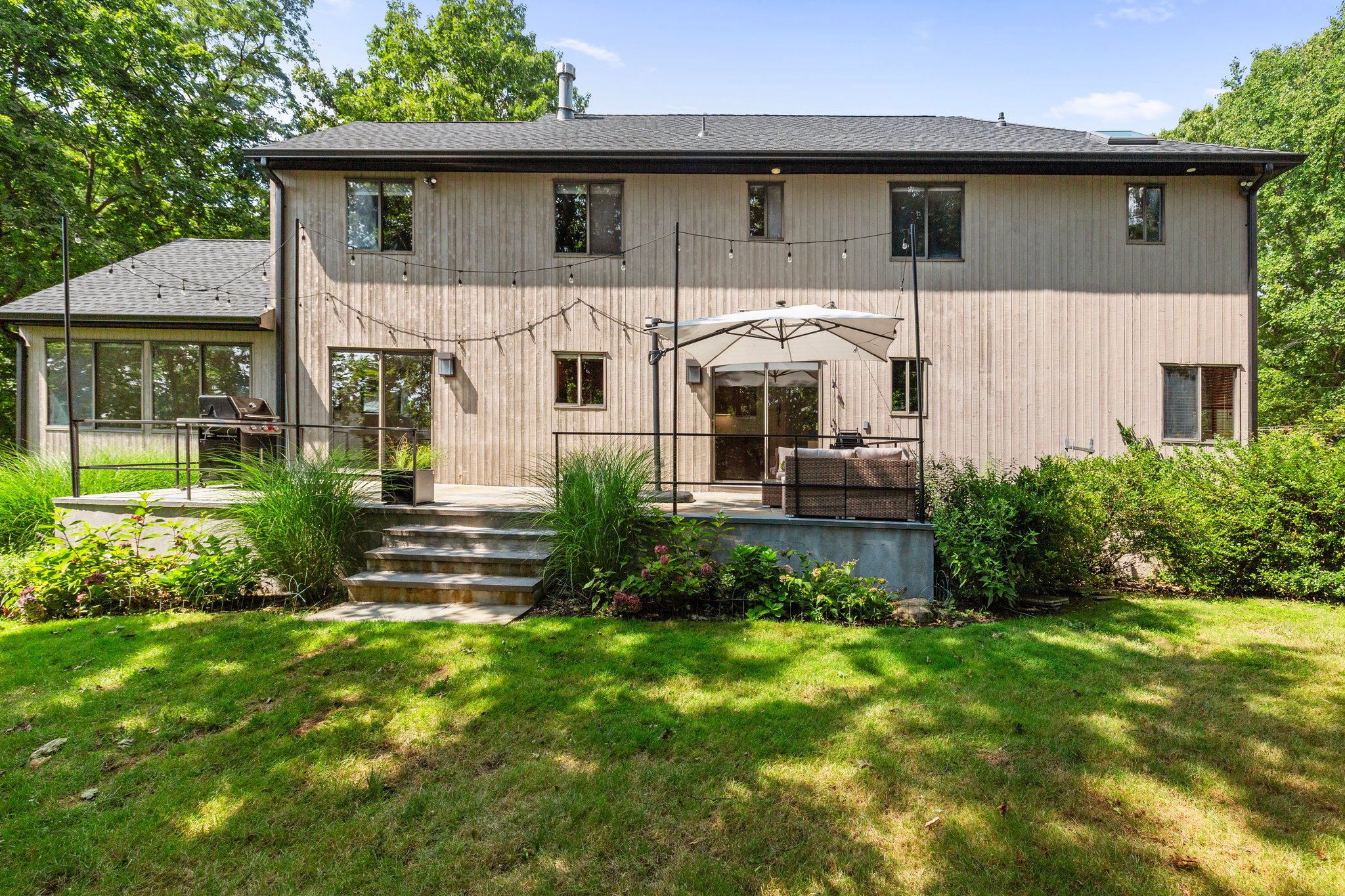  Stunning Beechmont Contemporary - 物件實景