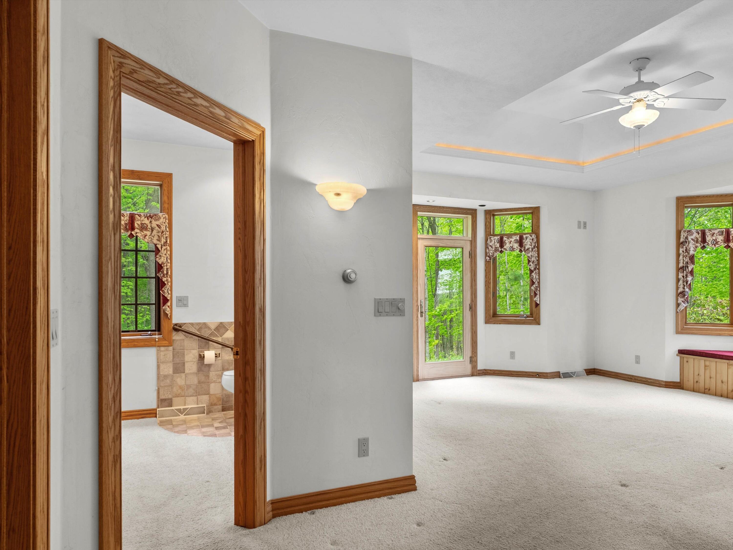 Eaton, Wisconsin, 54245, United States, 3 Bedrooms Bedrooms, ,4 BathroomsBathrooms,Residential,For Sale,1926569