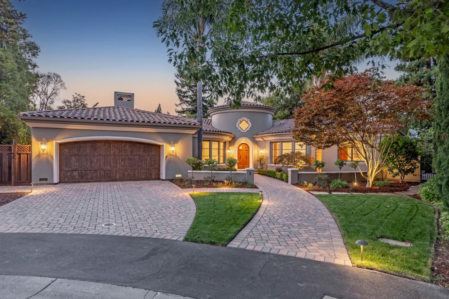 Menlo Park, California, 94025, United States, 5 Bedrooms Bedrooms, ,7 BathroomsBathrooms,Residential,For Sale,1941806