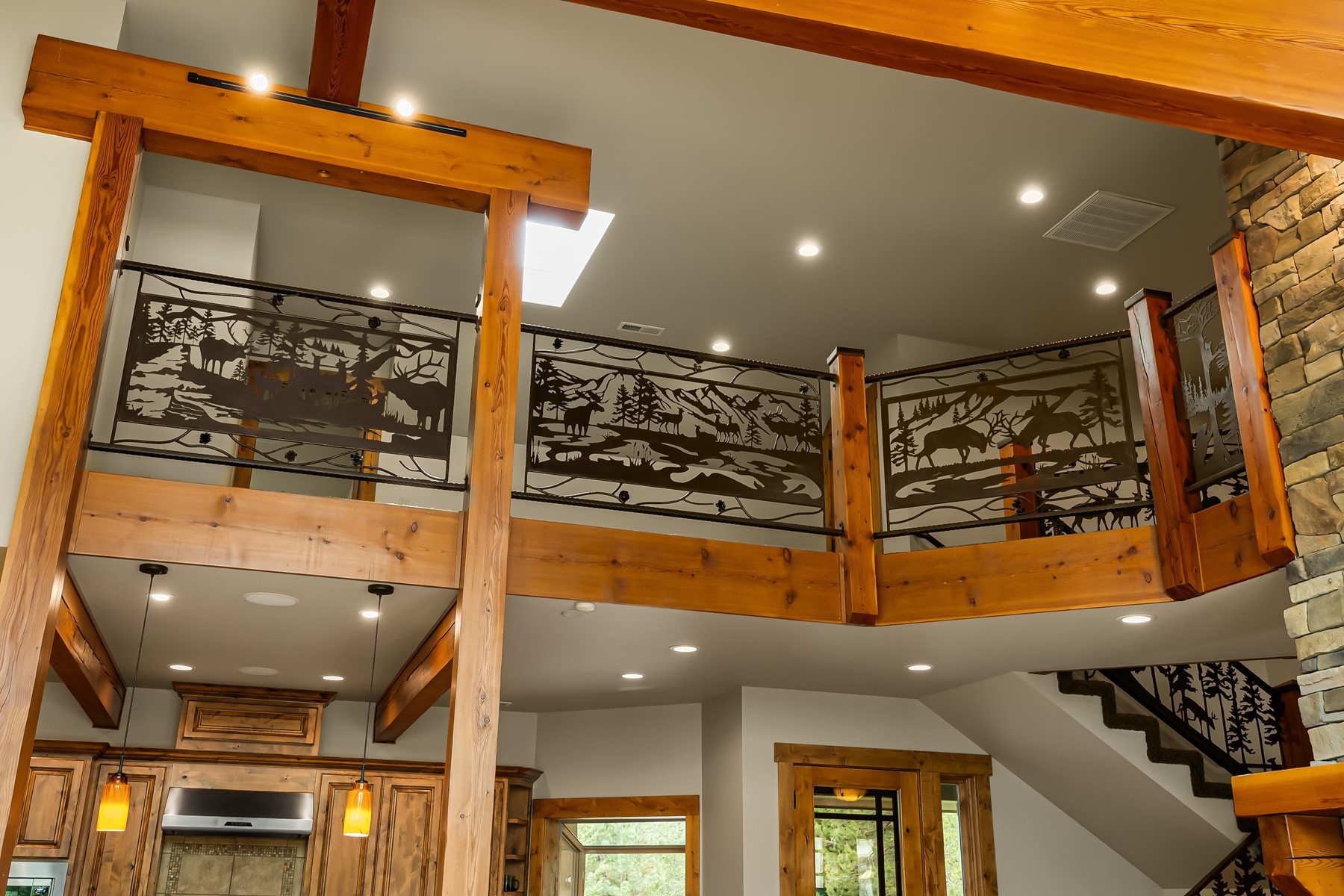  Custom Northwest Masterpiece - 物件實景
