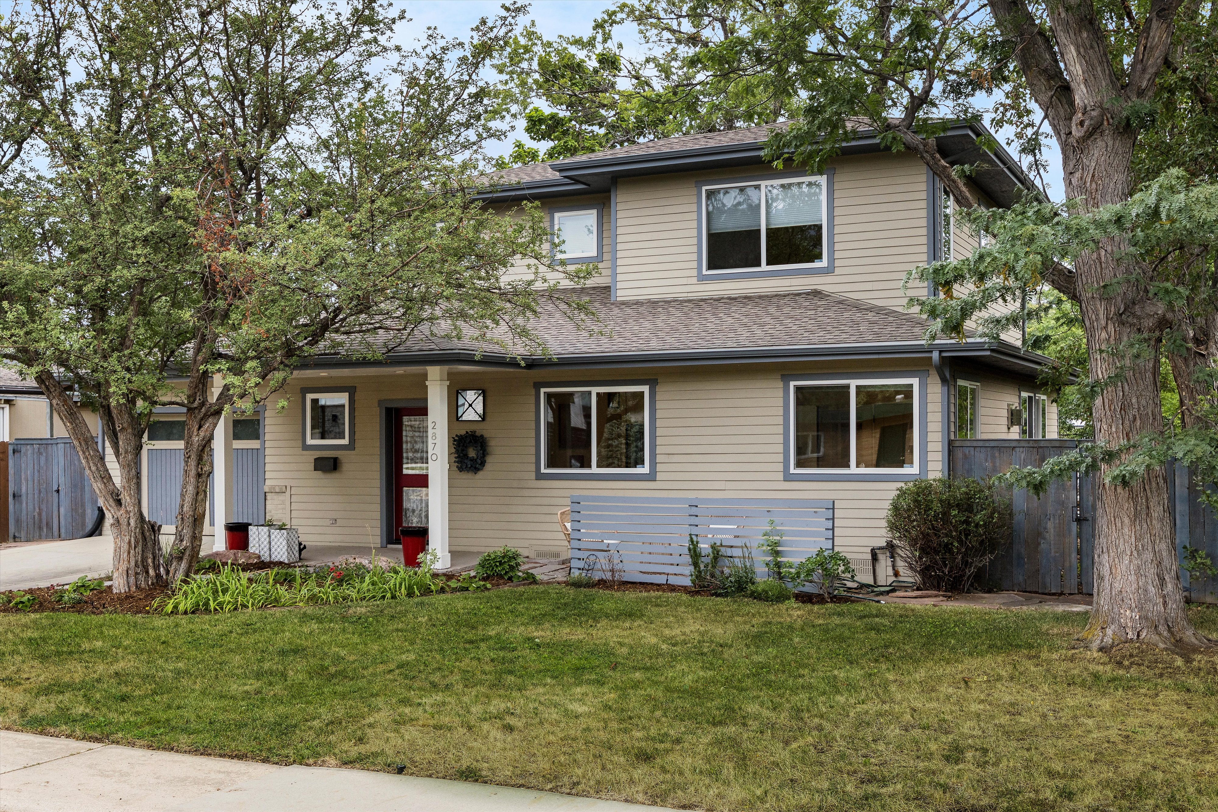  Lovely Home Set in One of Boulder