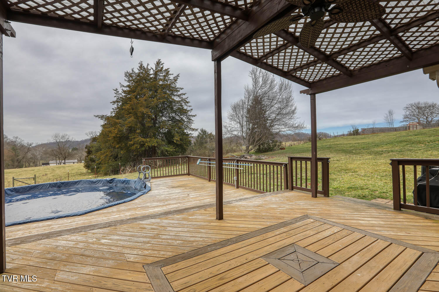 Rogersville, Tennessee, 37857, United States, 4 Bedrooms Bedrooms, ,4 BathroomsBathrooms,Residential,For Sale,1977931