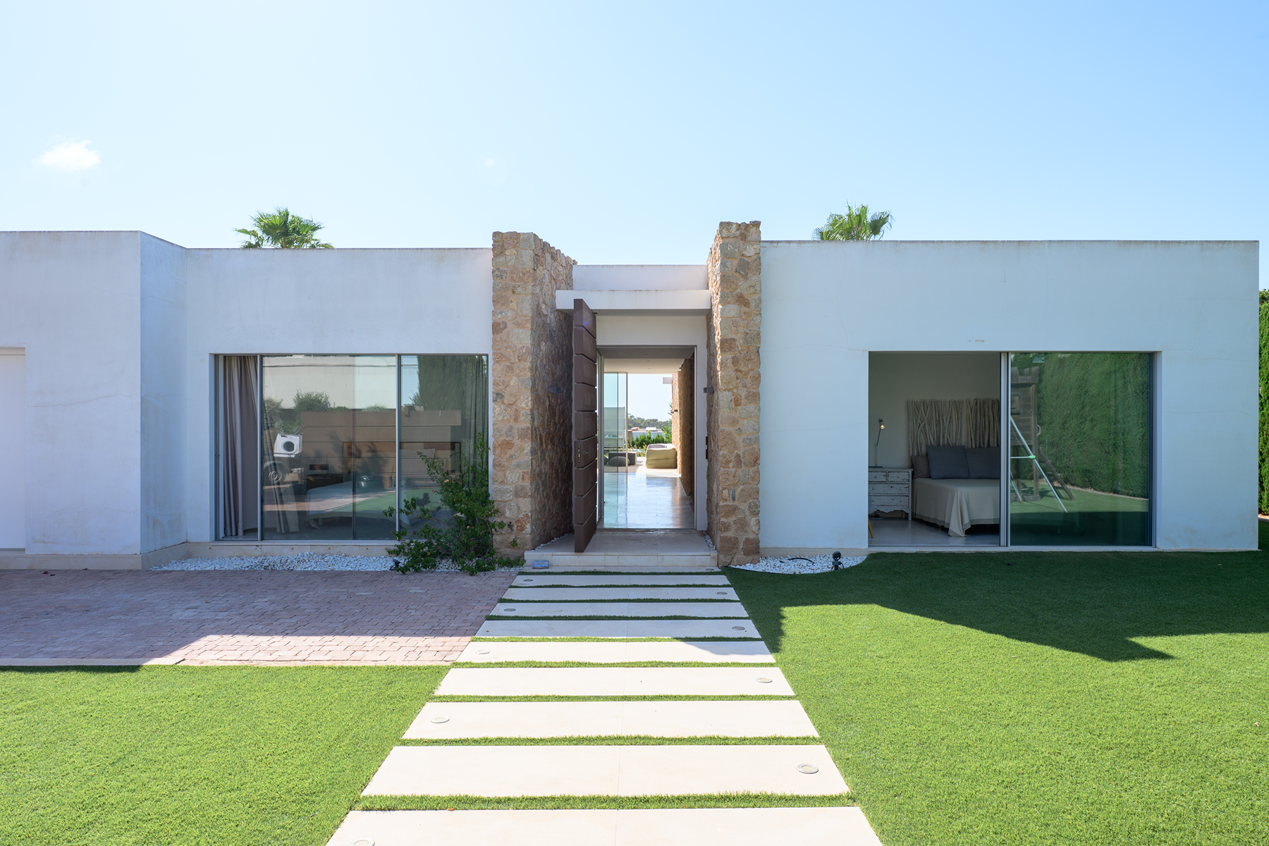  Luxurious modern villa near the beach - 物件實景