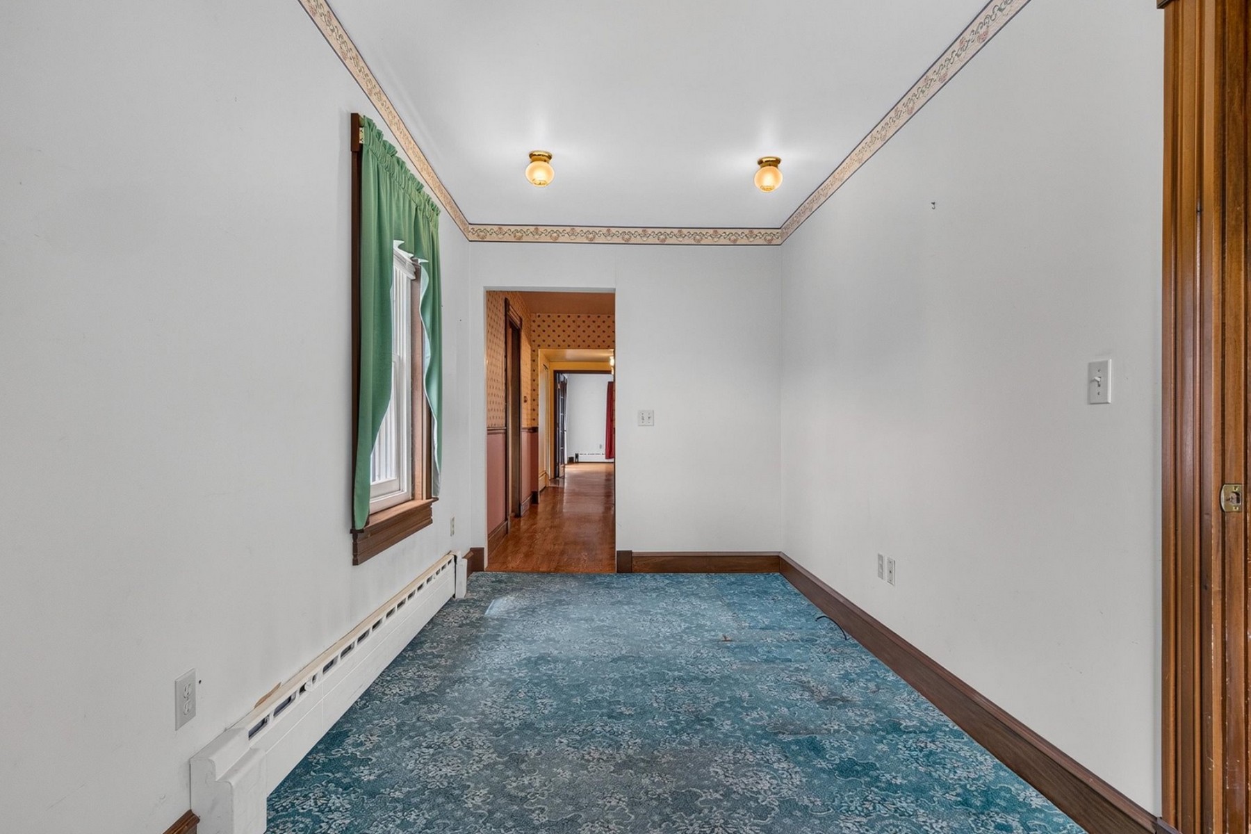  2279 North Grove Street - 物件實景