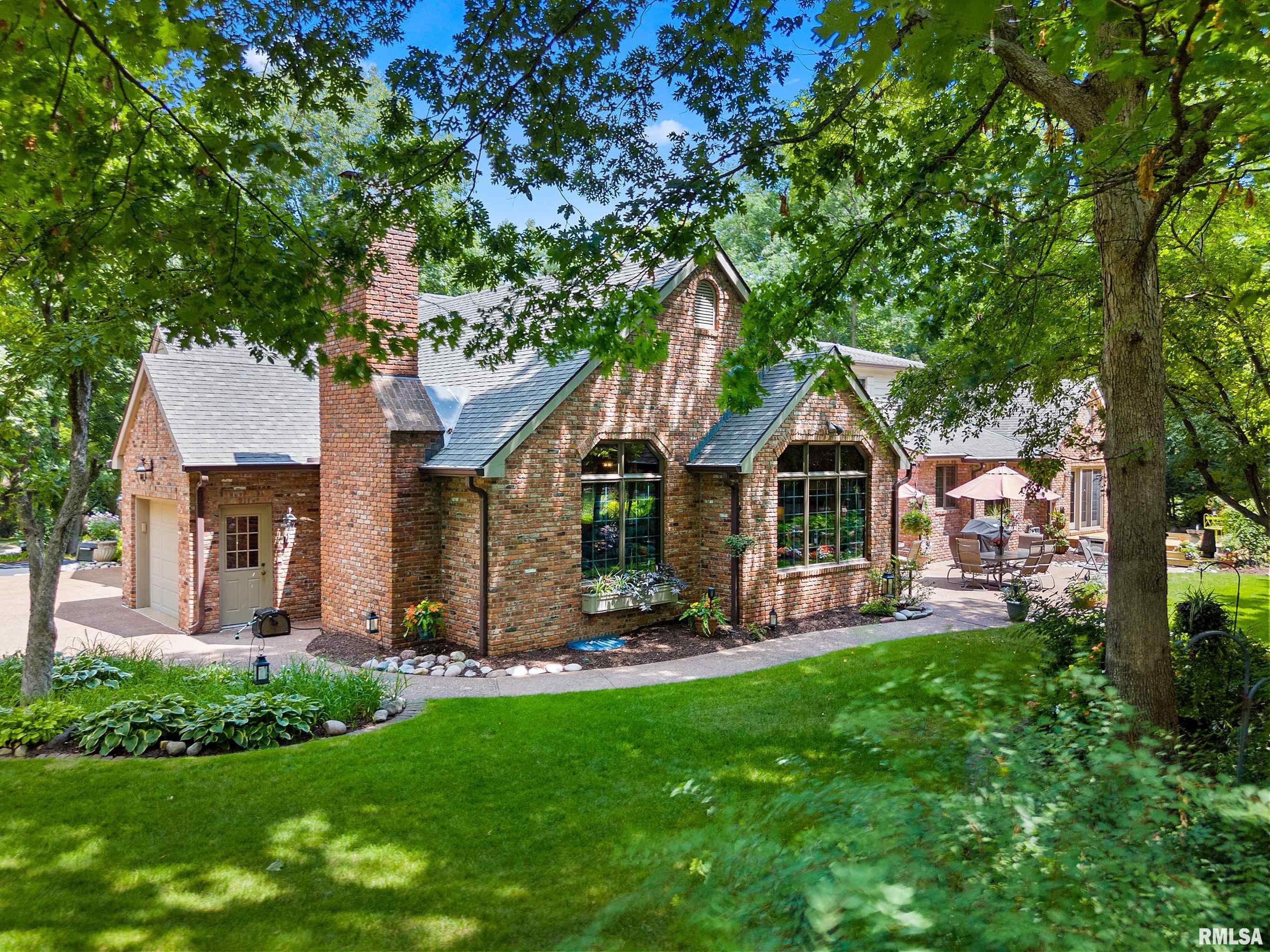 Dunlap, Illinois, 61525, United States, 5 Bedrooms Bedrooms, ,4 BathroomsBathrooms,Residential,For Sale,1942150