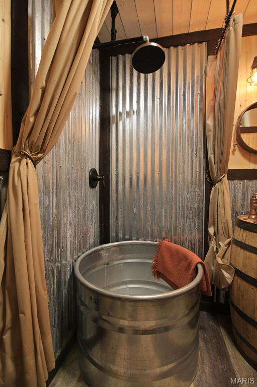 Lebanon, Missouri, 65536, United States, 3 Bedrooms Bedrooms, ,2 BathroomsBathrooms,Residential,For Sale,1982257