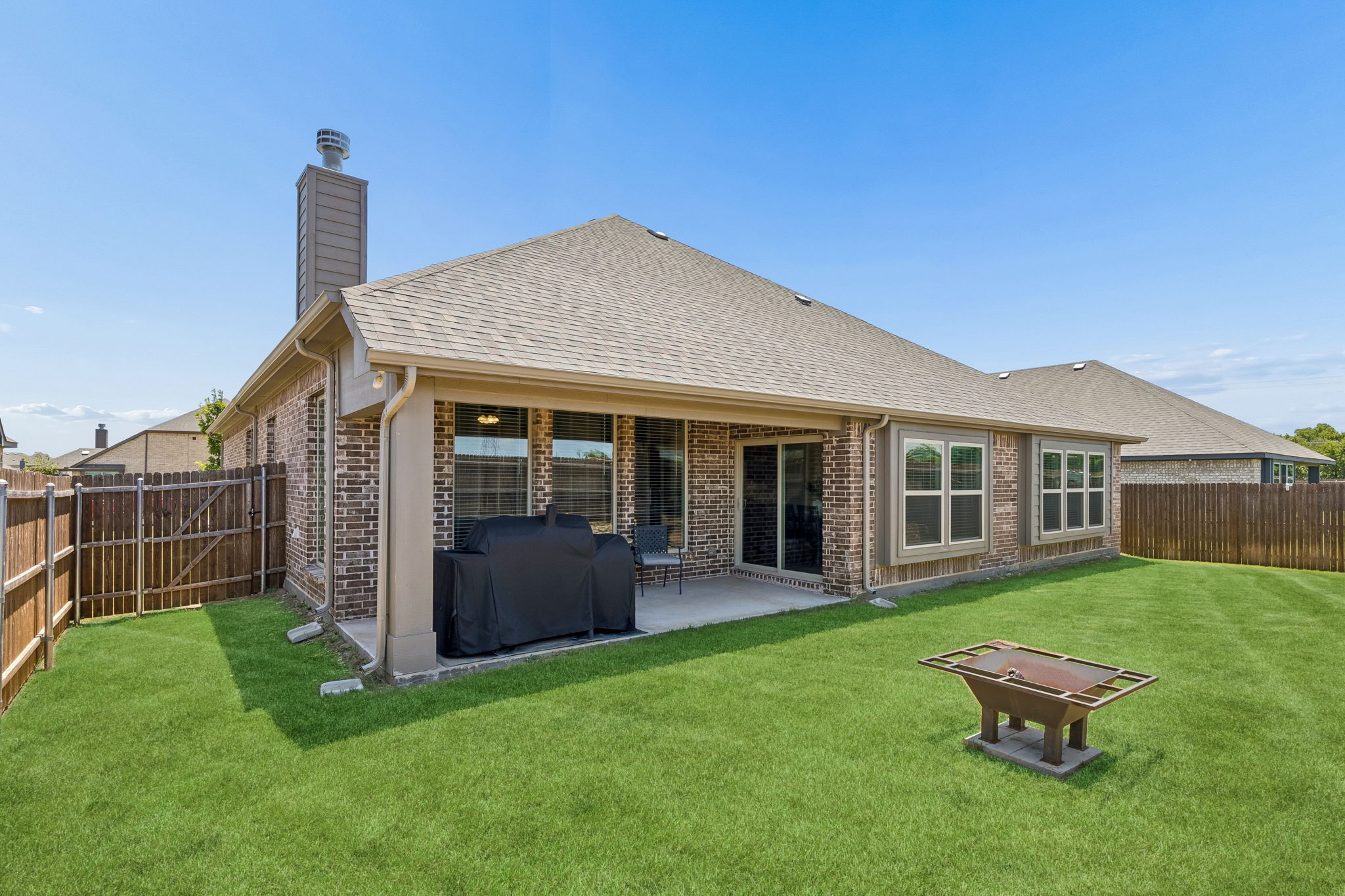  1005 Longbow Lane, Crowley, TX, 76036 - 物件實景