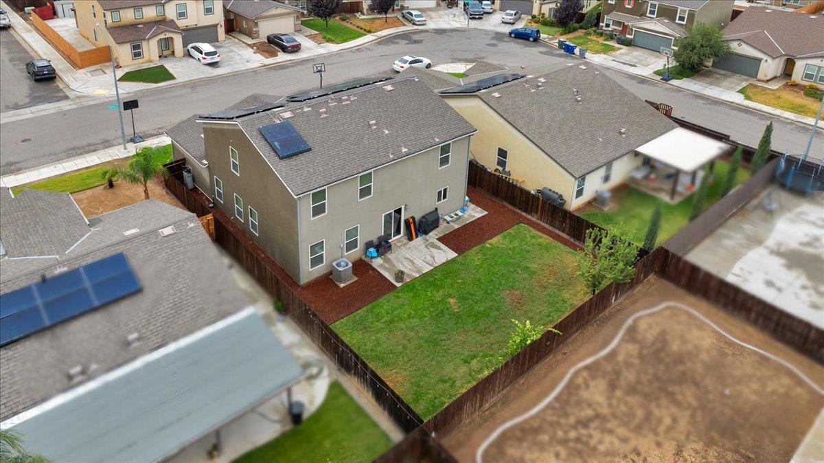 Fresno, California, 93722, United States, 5 Bedrooms Bedrooms, ,3 BathroomsBathrooms,Residential,For Sale,1982186