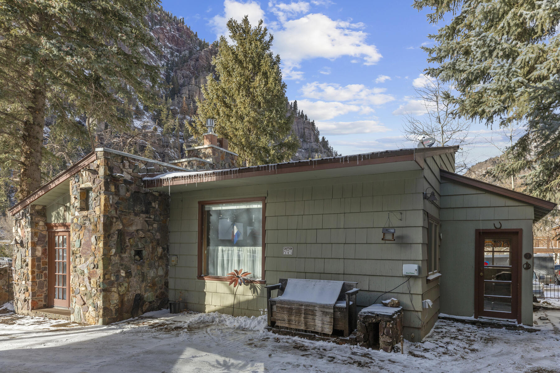  Mission Rock Residential Triplex in Downtown Ouray - 物件實景