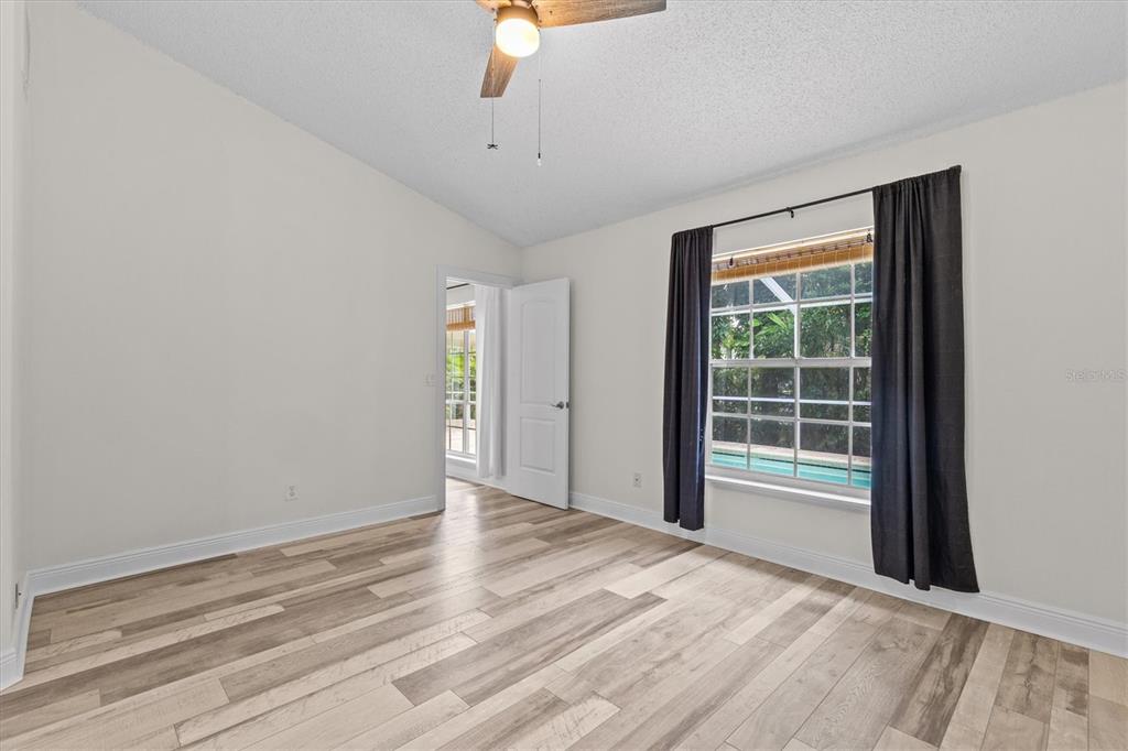Tarpon Springs, Florida, 34689, United States, 4 Bedrooms Bedrooms, ,2 BathroomsBathrooms,Residential,For Sale,1920120